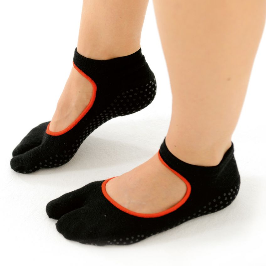 Pilates One Toe Socks, L/XL (UK shoe size 7- 11), Black 